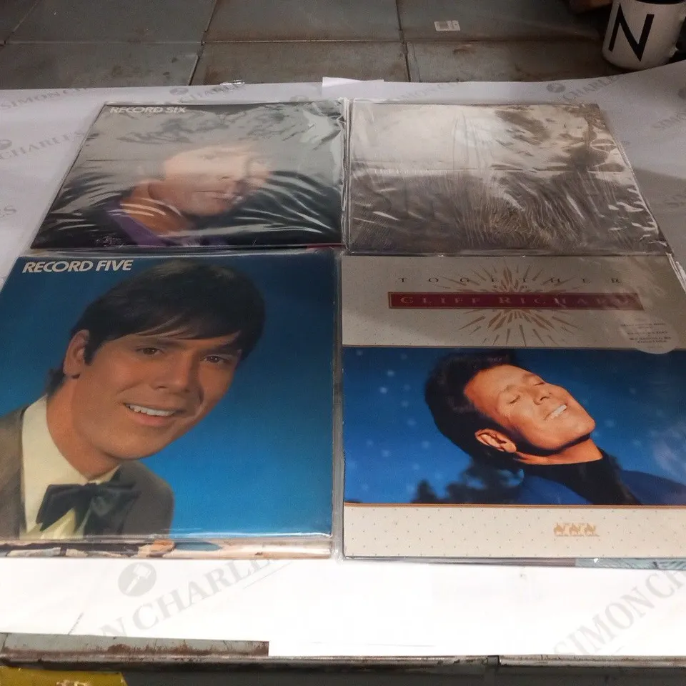 A COLLECTION OF 10 X CLIFF RICHARD VINYL RECORD LPS.
