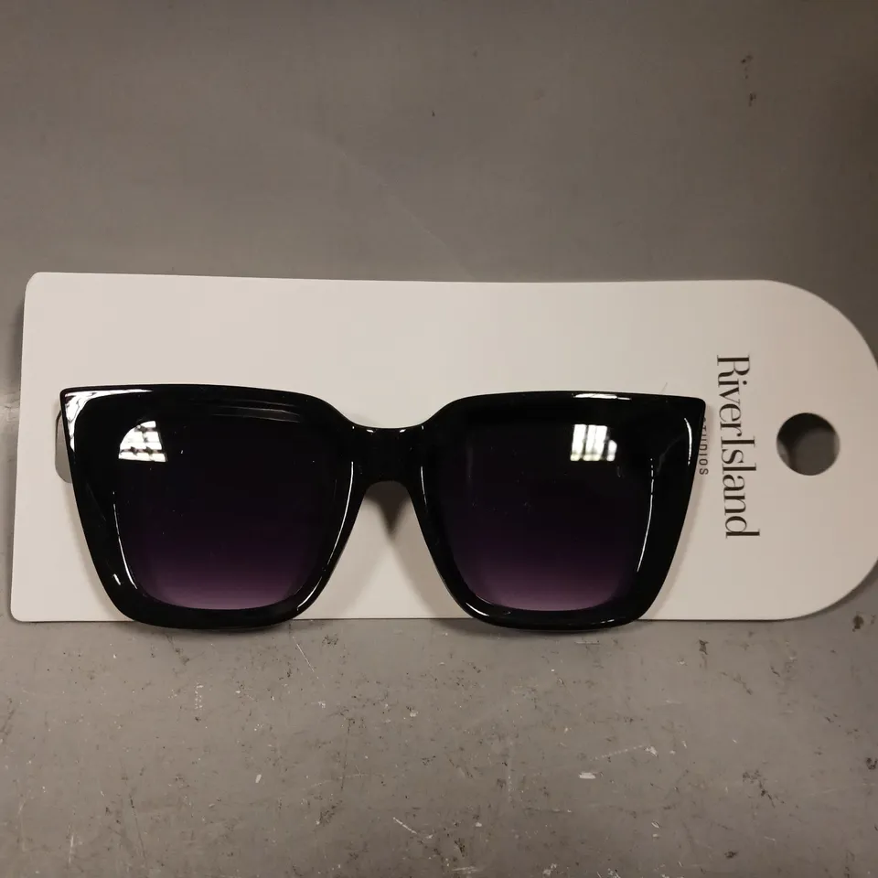 RIVER ISLAND CATEYE SUNGLASSES 