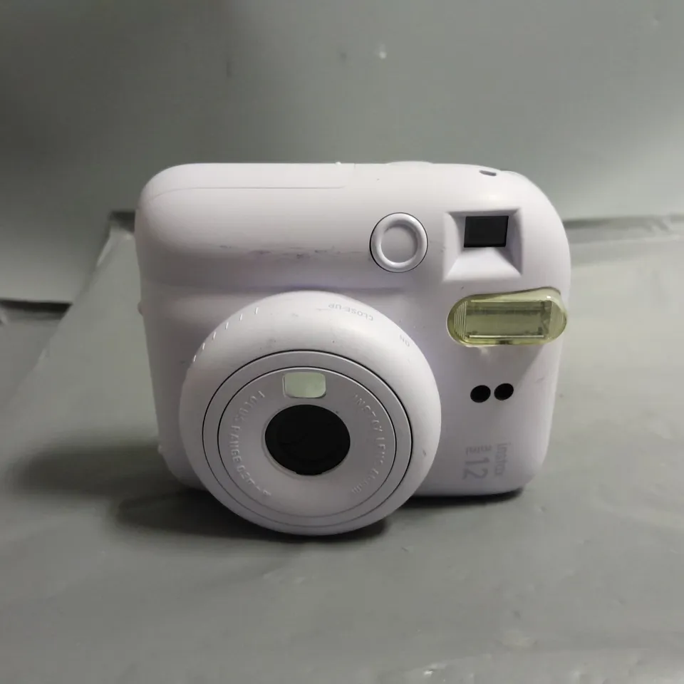 INSTAX MINI 12 CAMERA 