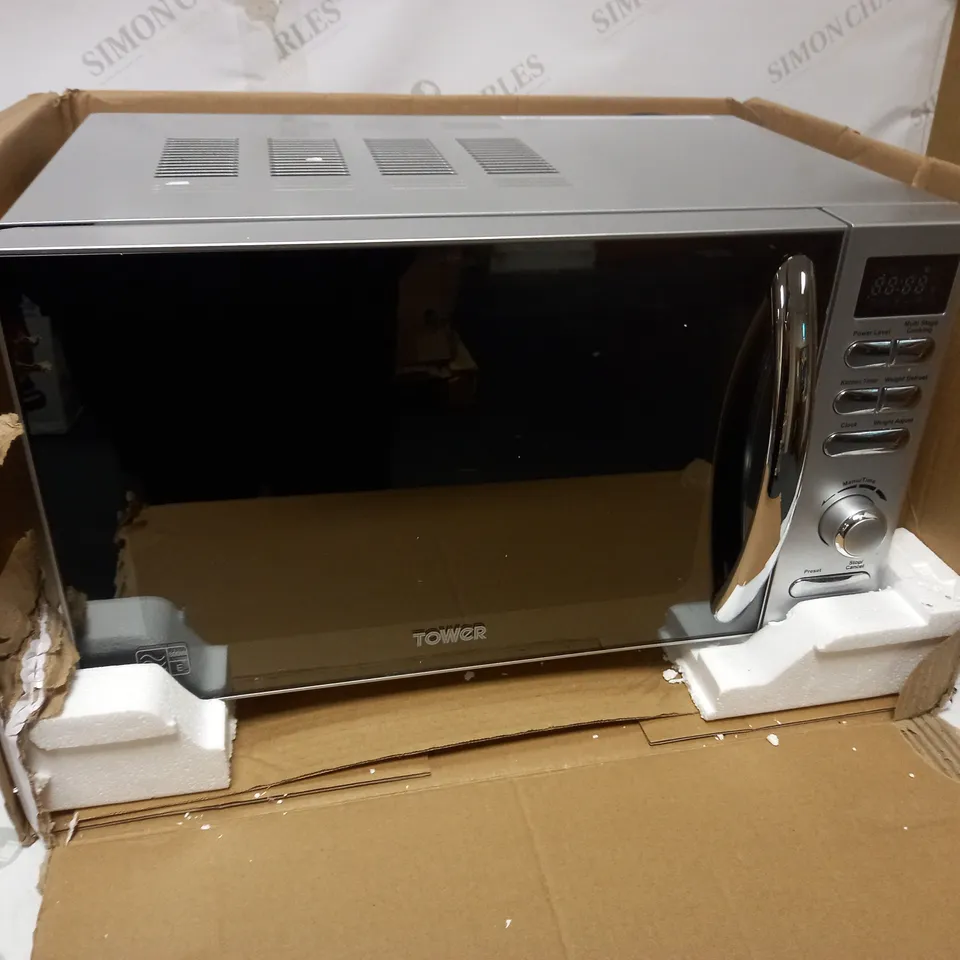 TOWER 800W DIGITAL MICROWAVE 