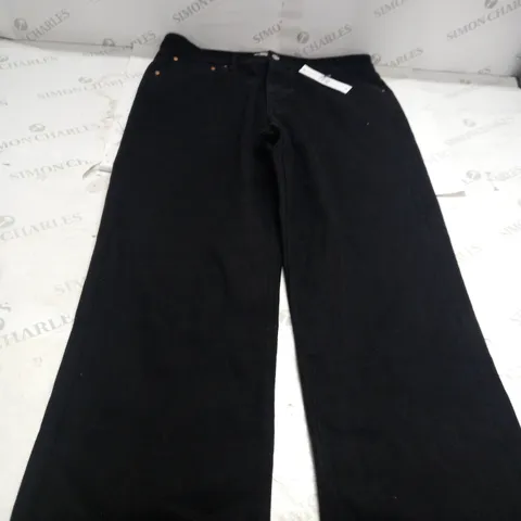 ASOS DESIGN BLACK DENIM JEANS SIZE 34