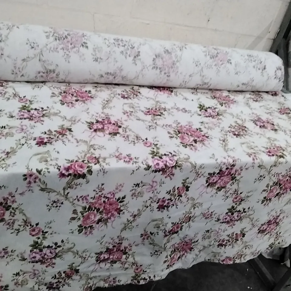 ROLL OF FLORAL FABRIC 