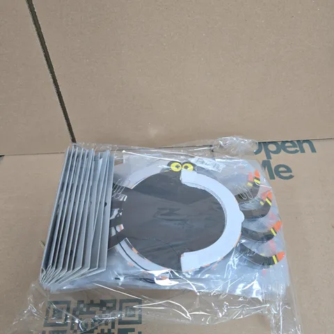 BOX OF APPROXIMATELY 300 GISELA GRAHAM SPIDER DECORATIONS