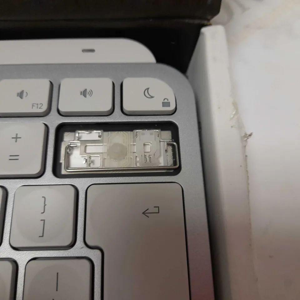 LOGITECH MX KEYS MINI FOR MAC MINIMALIST WIRELESS ILLUMINATED KEYBOARD