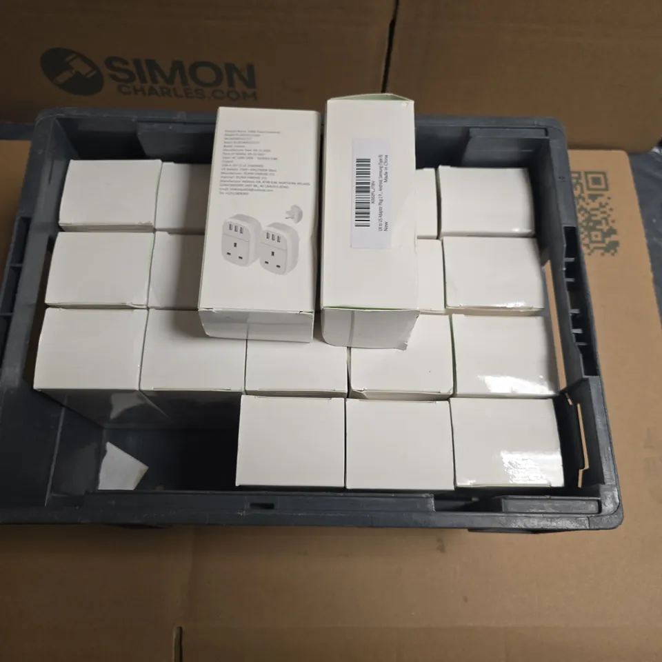 LOT OF 20 BOXED UK TO US USBA TRAVEL CONVERTERS