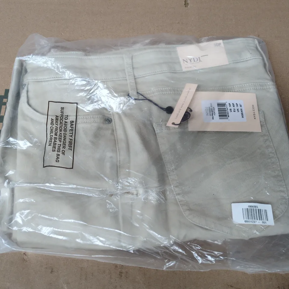 BAGGED NYDJ MIA PALAZZO JEANS IN BEIGE - UK 14P