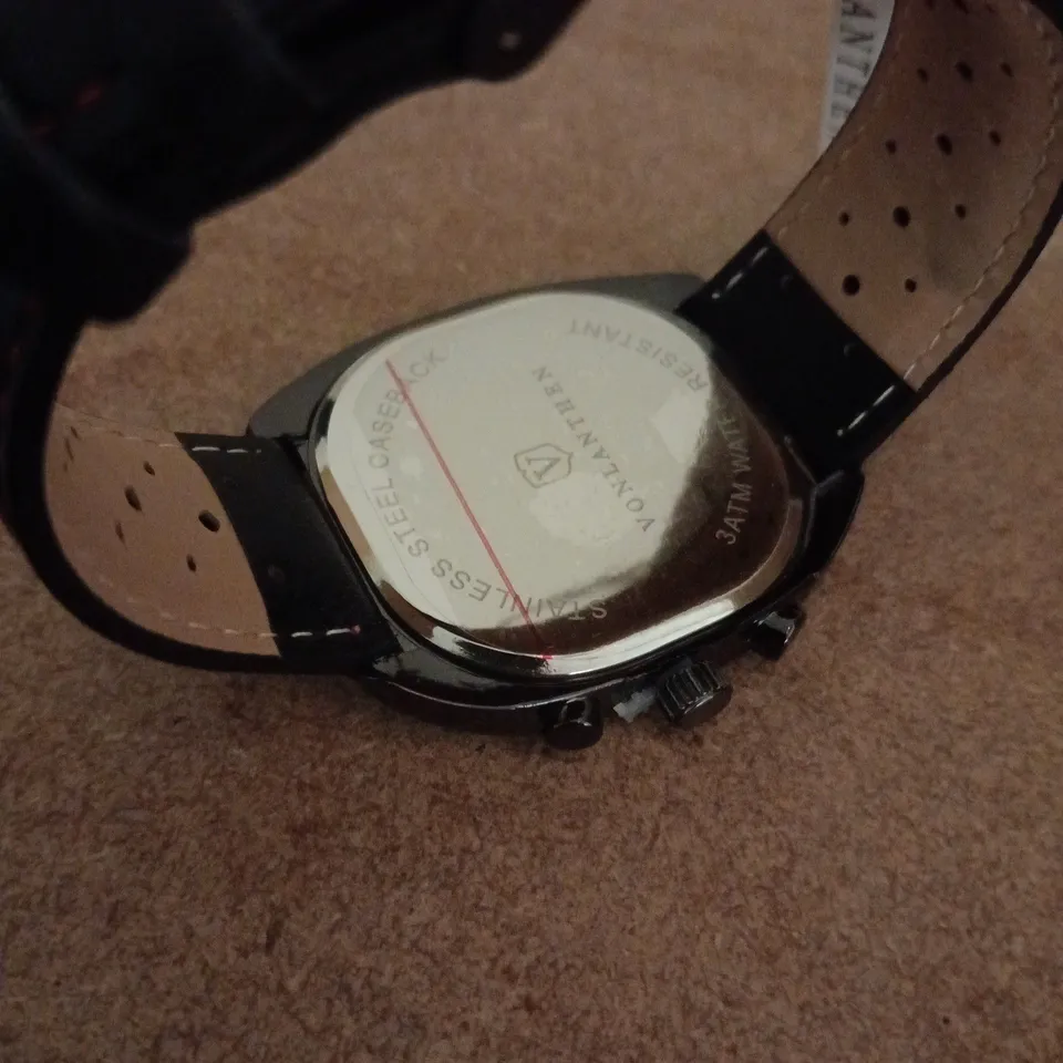 VONLANTHEN AVIATION WATCH FEATURING A BLACK DIAL AND A BLACK LEATHER STRAP