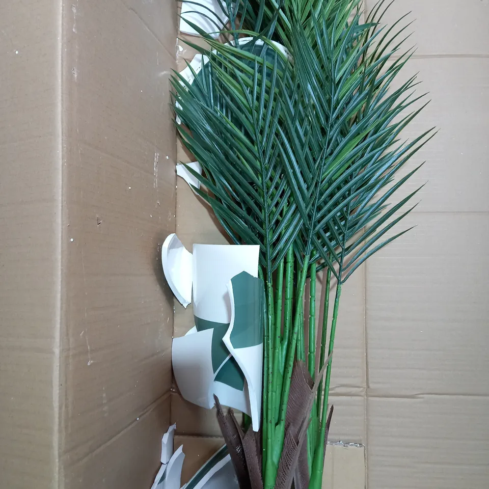 BUNDLEBERRY BY AMANDA HOLDEN OUTDOOR PLANTER WITH REMOVEABLE FAUX PLANT