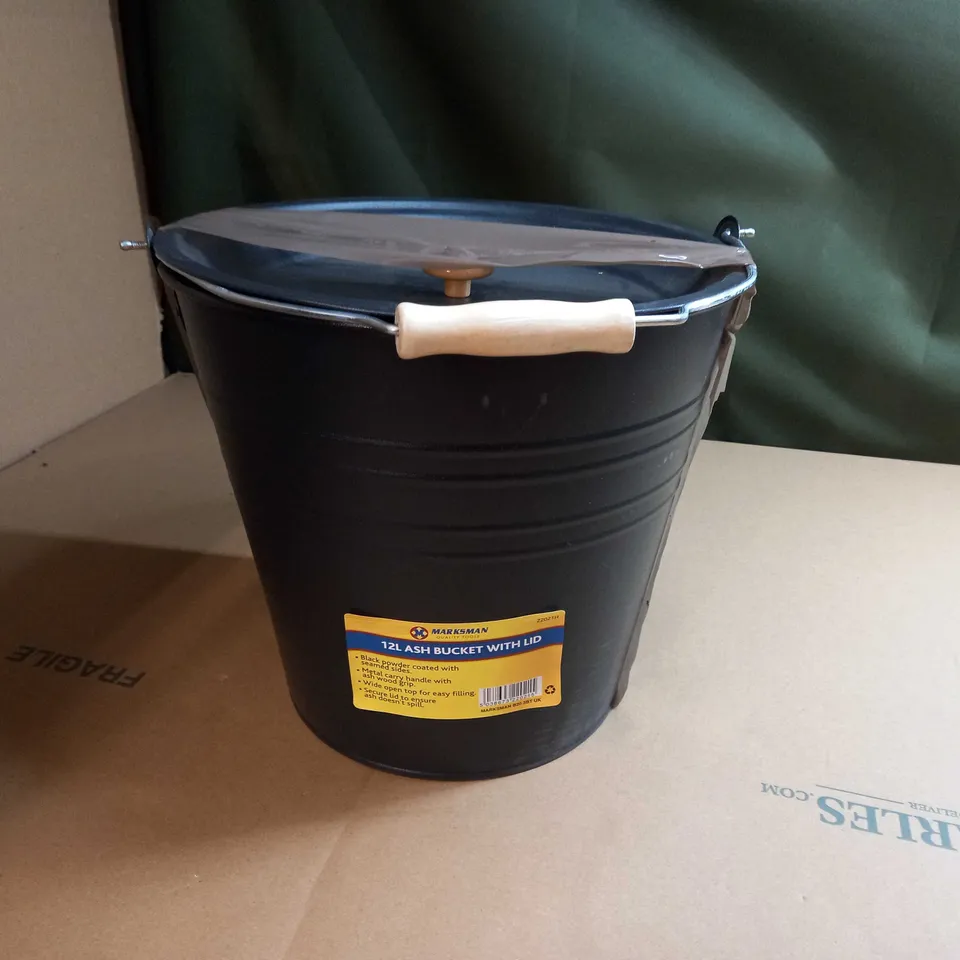 12L ASH BUCKET WITH LID