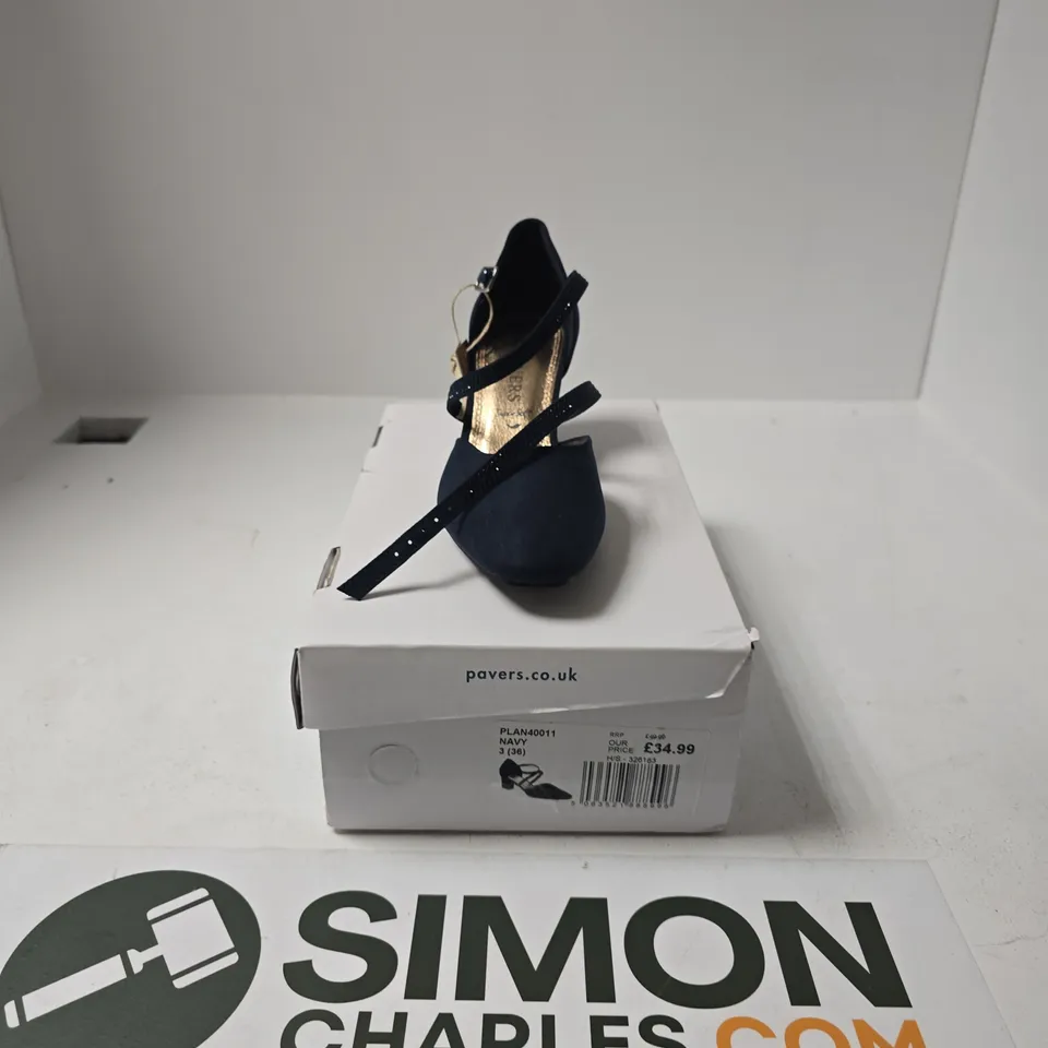 BOXED PAIR OF PAVERS NAVY BLUE HIGH HEELS SIZE 3