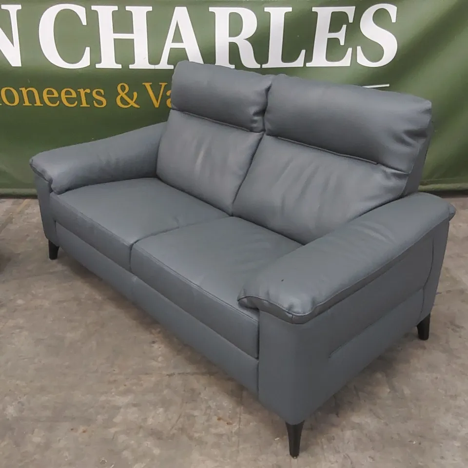 QUALITY DESIGNER ITALIAN MADE OLIVER SOFA SET // TO INCLUDE; THE OLIVER MAXI 2 SEATER LEATHER SOFA & OLIVER SMALL 2 SEATER SOFA 
