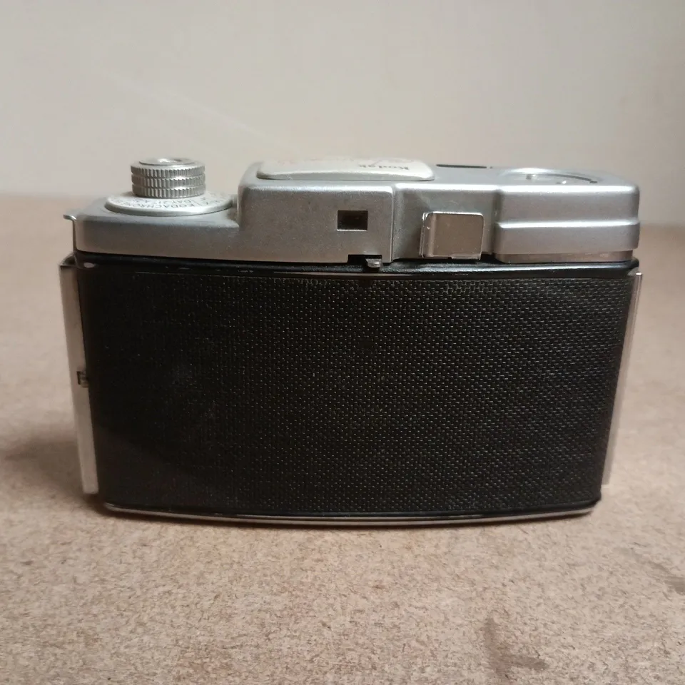 KODAK COLORSNAP 35 CAMERA