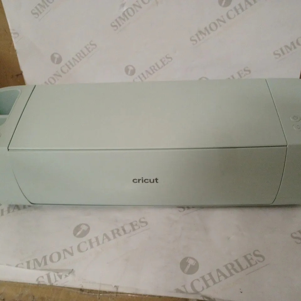 CRICUT EXPLORE 3 MATERIAL CUTTER - MINT GREEN