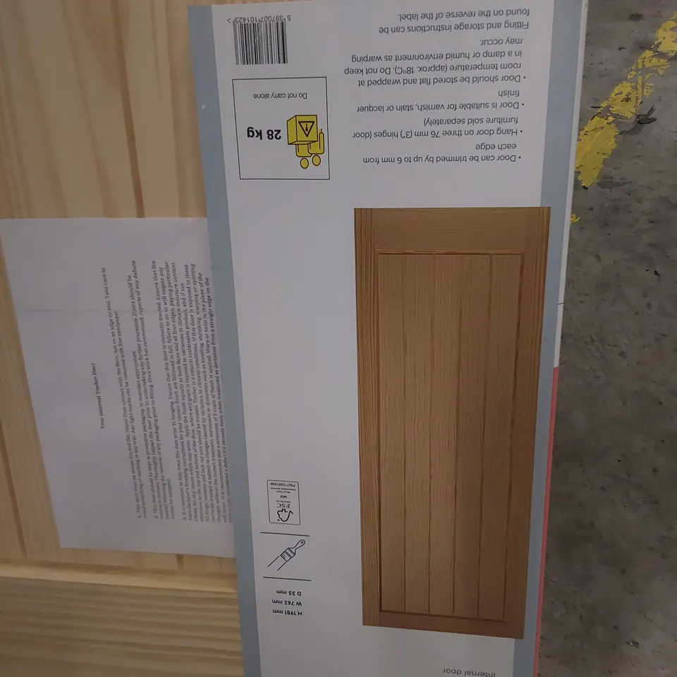 CLEAR PINE COTTAGE STYLE INTERNAL DOOR 1981 × 762mm