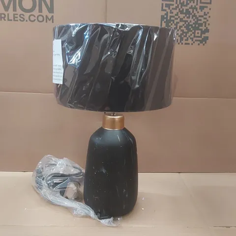 BOXED SELMA BLACK MARBLE EFFECT TABLE LAMP