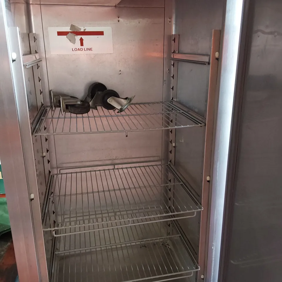 WILLIAMS TALL COMMERCIAL FRIDGE HS1SA