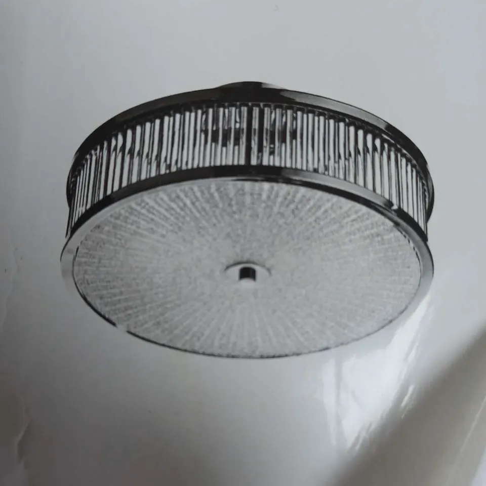 BOXED BRAND NEW ARAMIS 3 LIGHT GLASS FLUSH CEILING LIGHT 3 X 40W 