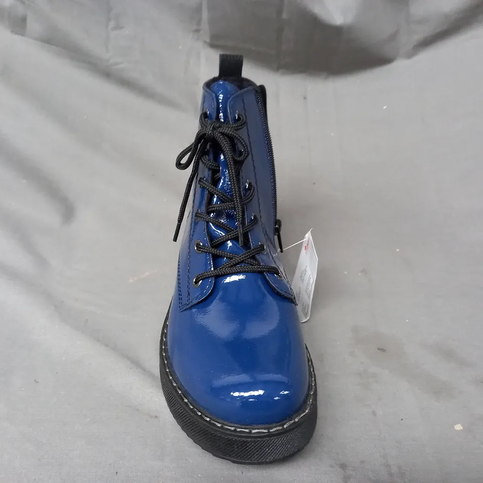 BOXED PAIR OF RIEKER LACE UP BOOTS IN ROYAL BLUE SIZE 6.5