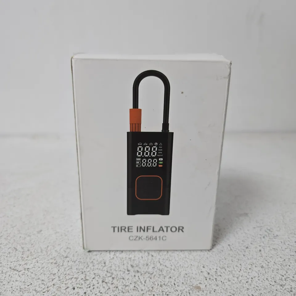 BOXED TIRE INFLATOR (CZK-5641C)