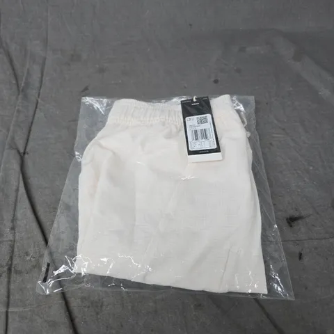 ADIDAS DESIGNED FOR TRAINING HIIT HEATREADY SHORTS IN WHITE SIZE S 5"