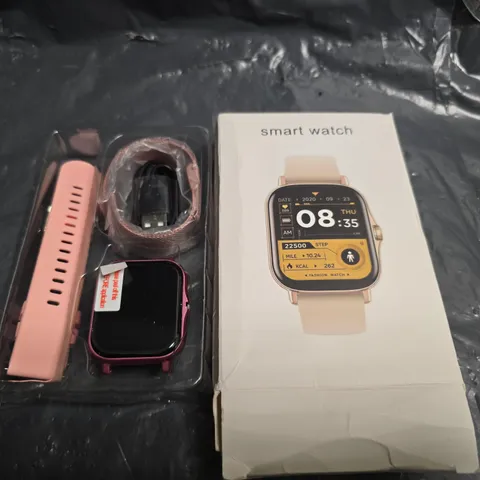 SMARTWATCH WITH PINK STRAP – BOXED 