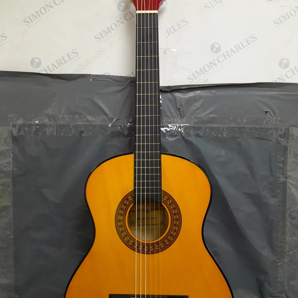 MARTIN SMITH 3/4 CLASSICAL GUITAR