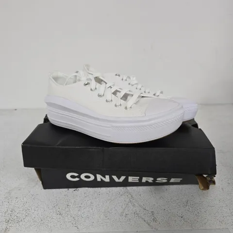 CONVERSE WOMEN'S WHITE PLATFORM TRAINERS, UK 5.5