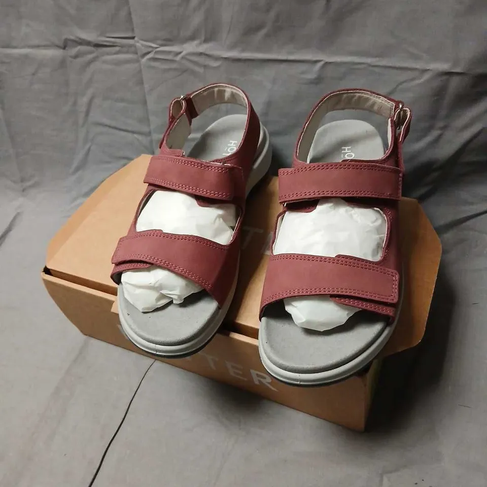 HOTTER CANTER WIDE SANDALS – DARK ROSE (UK 7.5 / US 9.5 / EU 41) – PAIR
