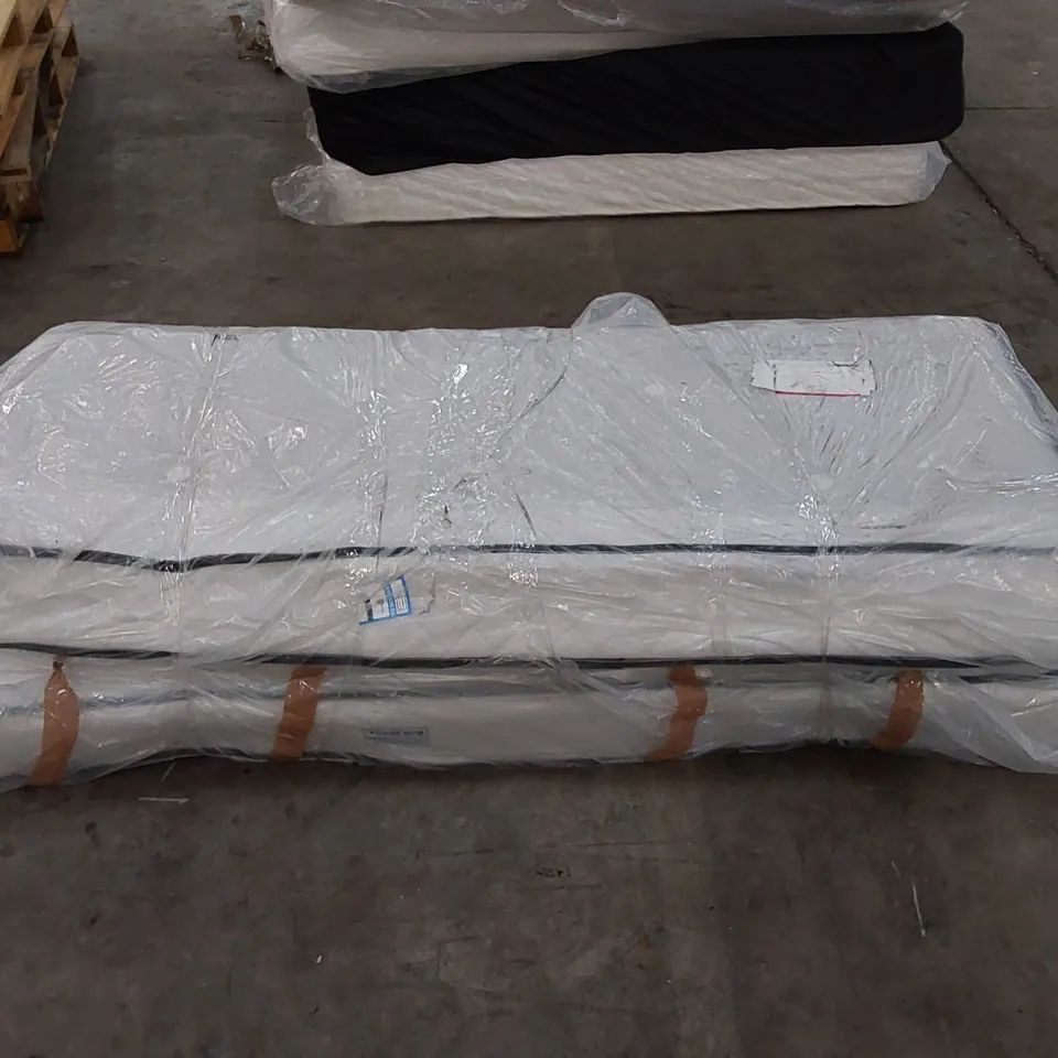 MEMORY FOAM OPEN COIL SUPER KING 6' MATTRESS