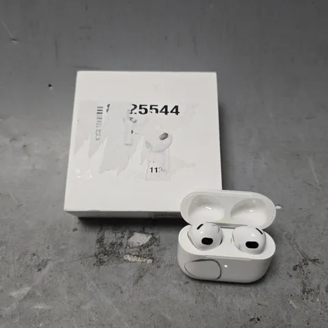 BOXED APPLE AIRPODS A2897