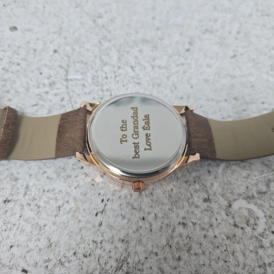 ROSE-GOLD TONE CHRONOGRAPH WRISTWATCH WITH BROWN LEATHER STRAP