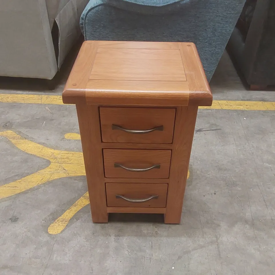 DESIGNER WOODEN 3 DRAWER CHEST OF DRAWERS