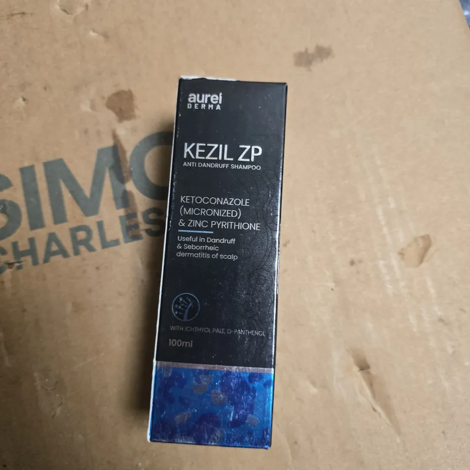 TOTE OF APPROXIMATELY 15 ASSORTED COSMETICS TO INCLUDE: KEZIL ZP SHAMPOO