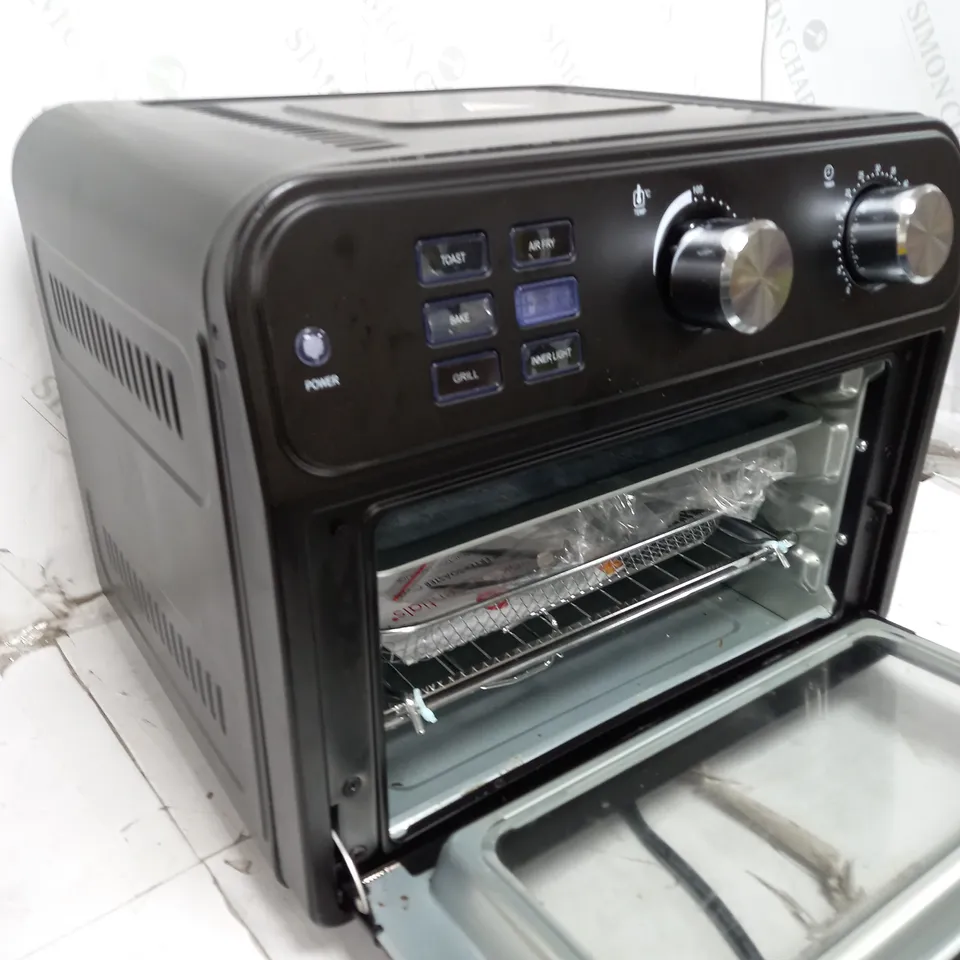 COOK'S ESSENTIAL 21-LITRE AIRFRYER OVEN IN BLACK