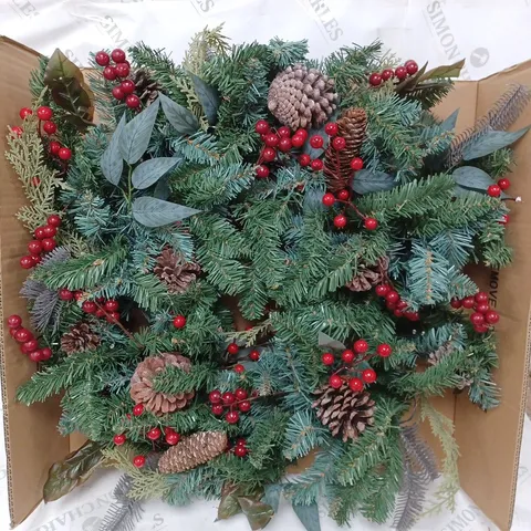 DESIGNER PRE-LIT RED BERRY CHRISTMAS WREATH - 80 CM