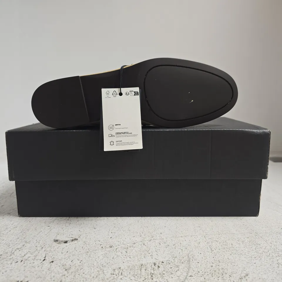 BOXED PAIR OF MASSIMO DUTTI LOAFERS ION VANILLA SIZE UK 3