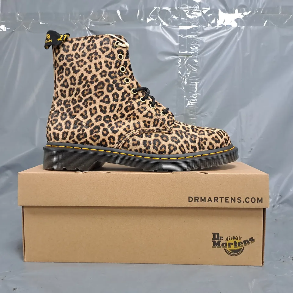 BOXED PAIR OF DR MARTENS 1460 PASCAL BOOTS IN LEOPARD PRINT SIZE UK 8