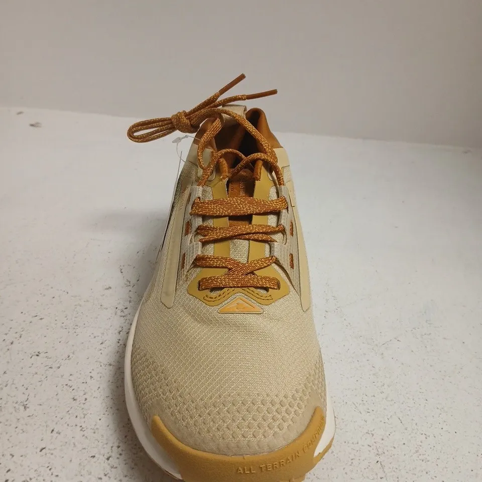 BOXED PAIR OF NIKE REACT PEGASUS TRAIL 5 GTX SP – UK 5