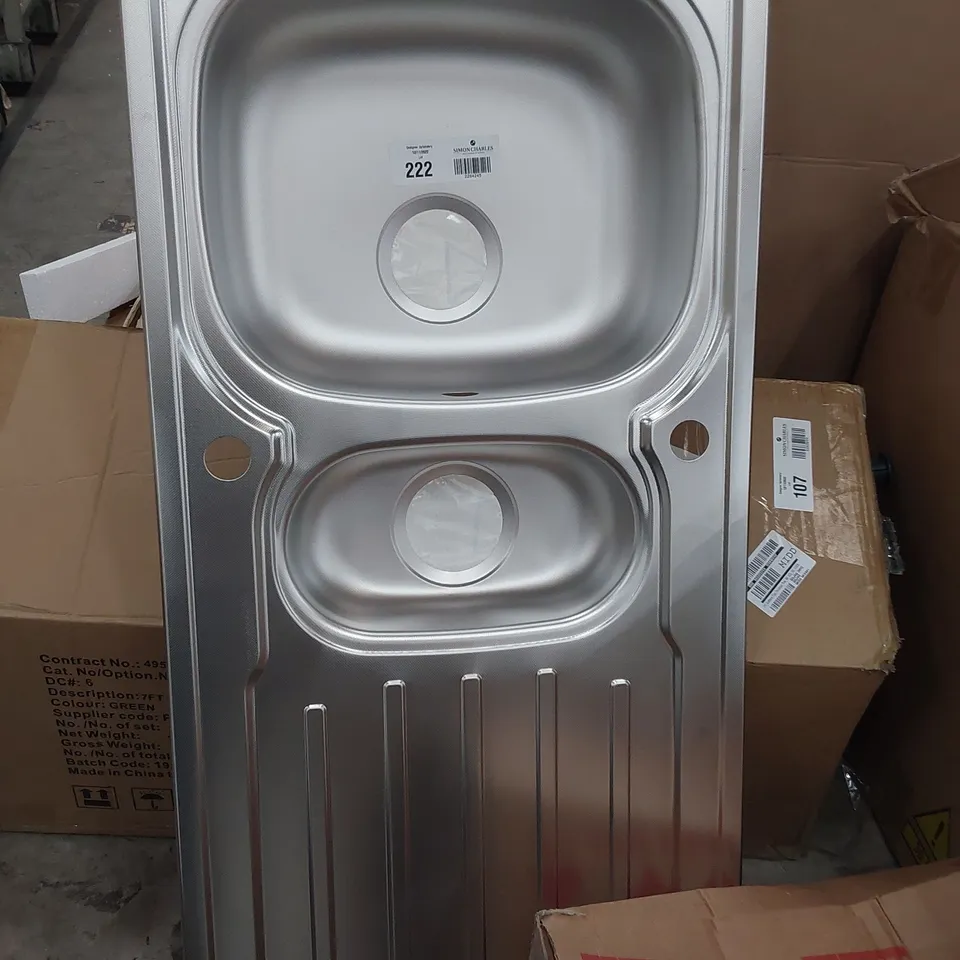 BRUSHED STAINLESS STEEL 1.5 BOWL SINK & DRAINER