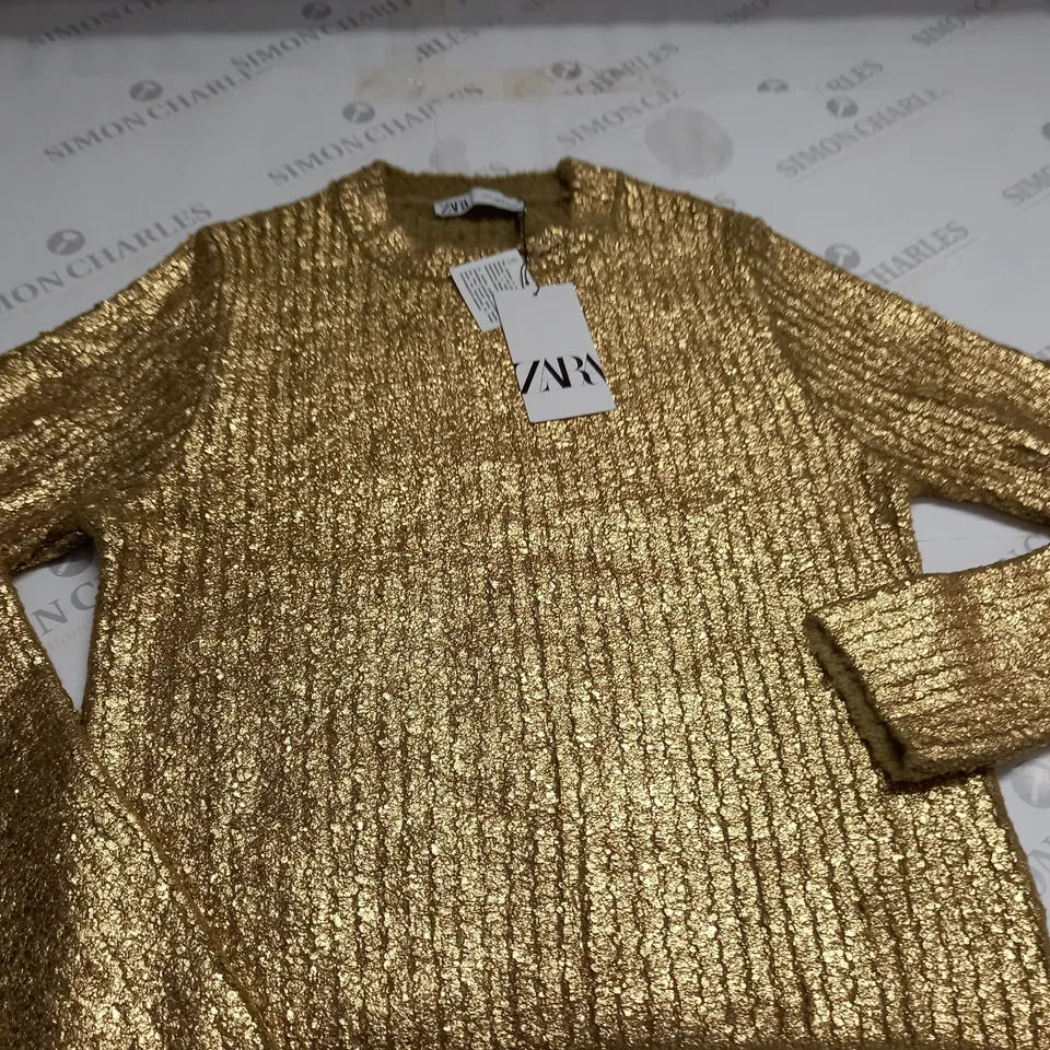 ZARA GOLD CREW JUMPER - EUR M