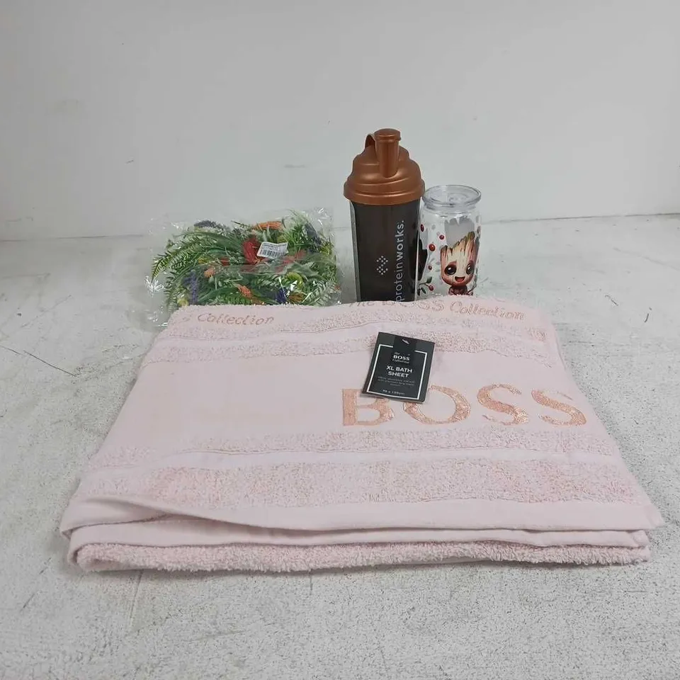 BOX OF APPROXIMATELY 20 ASSORTED ITEMS TO INCLUDE THE BOSS COLLECTION PINK TOWEL, PROTEIN WORKS WATER BOTLLE, BABY GROOT BOTTLE, FLOWER GARLAND ETC
