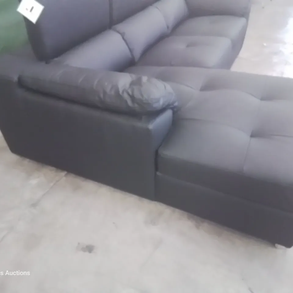 DESIGNER ITALIAN STYLE CHAISE SOFA WITH ADJUSTABLE HEADRESTS BLACK LEATHER