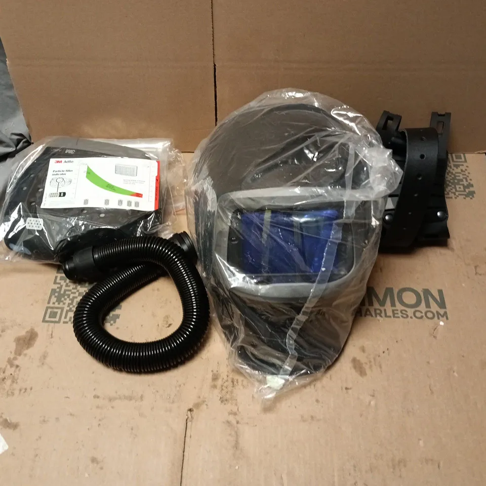 LARGE QUANTITY OF AN ASSORTMENT OF 3M SPEEDGLAS RESPIRATOR GEAR - COLLECTION ONLY 