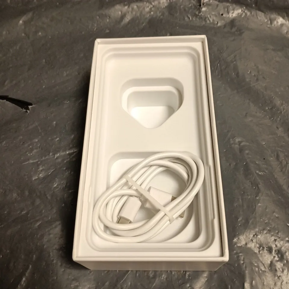 APPLE IPHONE 7 PLUS – BLACK – 32GB – BOXED