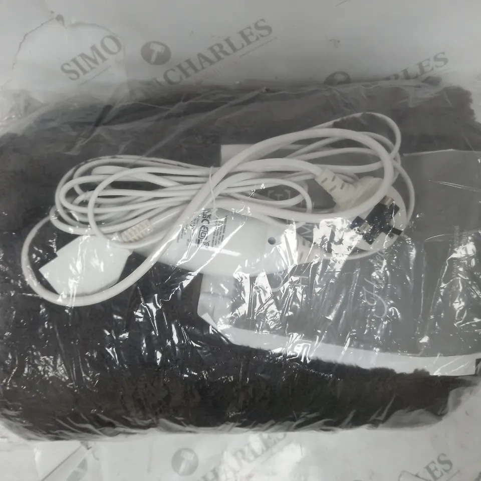 BOXED COZEE HOME VELVETSOFT HEATED THROW IN CHARCOAL 