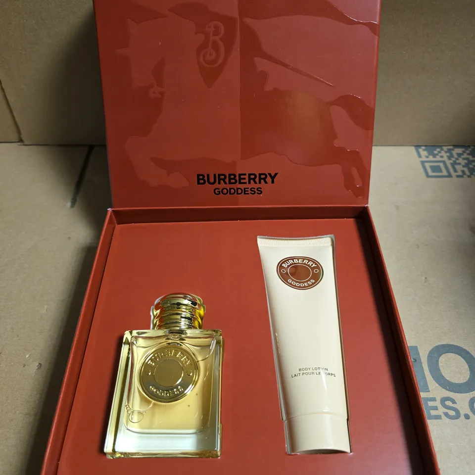 BURBERRY GODDESS SCENT GIFT SET 