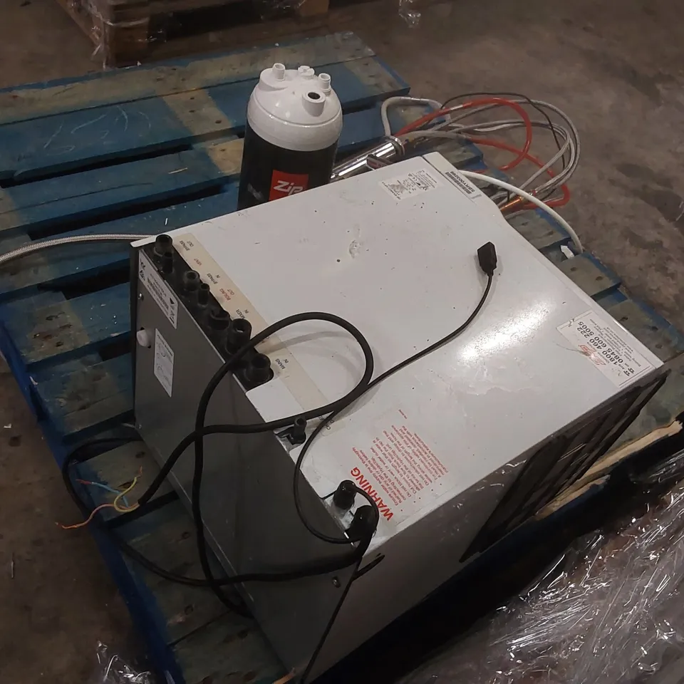 ZIP HYDROTAP AV160/175G4 BOILING CHILLED TAP