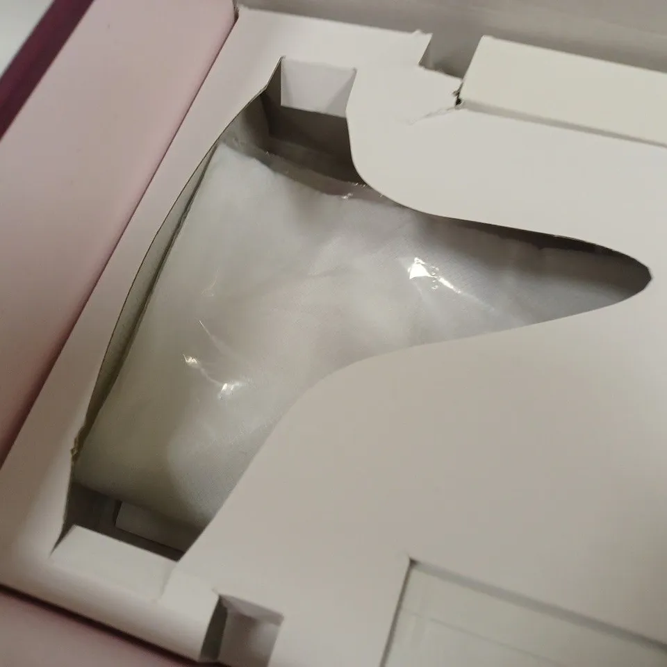 BOXED PHILIPS LUMEA ADVANCED HAIR REMOVAL SYSTEM