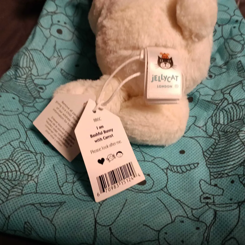 JELLYCAT BASHFUL BUNNY WITH CARROT – WHITE PLUSH TOY WITH TURQUOISE GIFT BAG