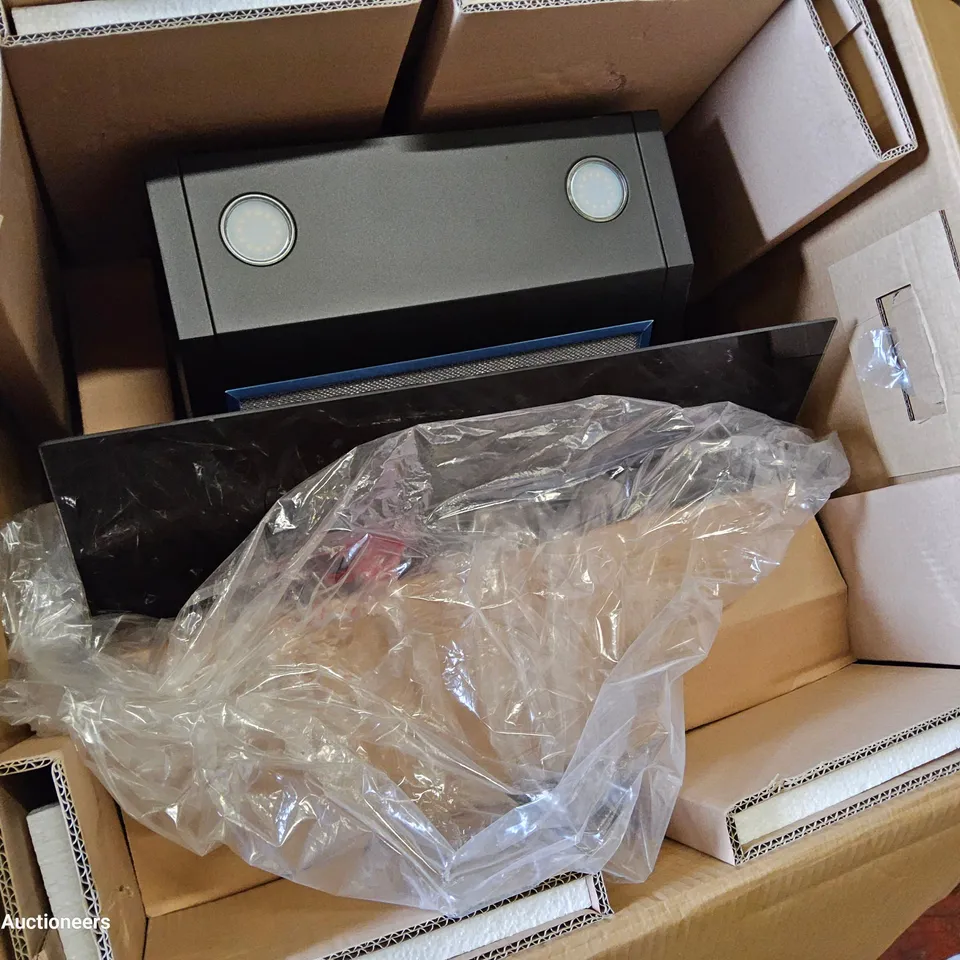 BOXED SILVERLINE CHIMNEY HOOD EXTRACTOR Model 3457 BLACK